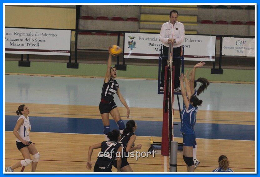 130120 volley2 134_tn.jpg